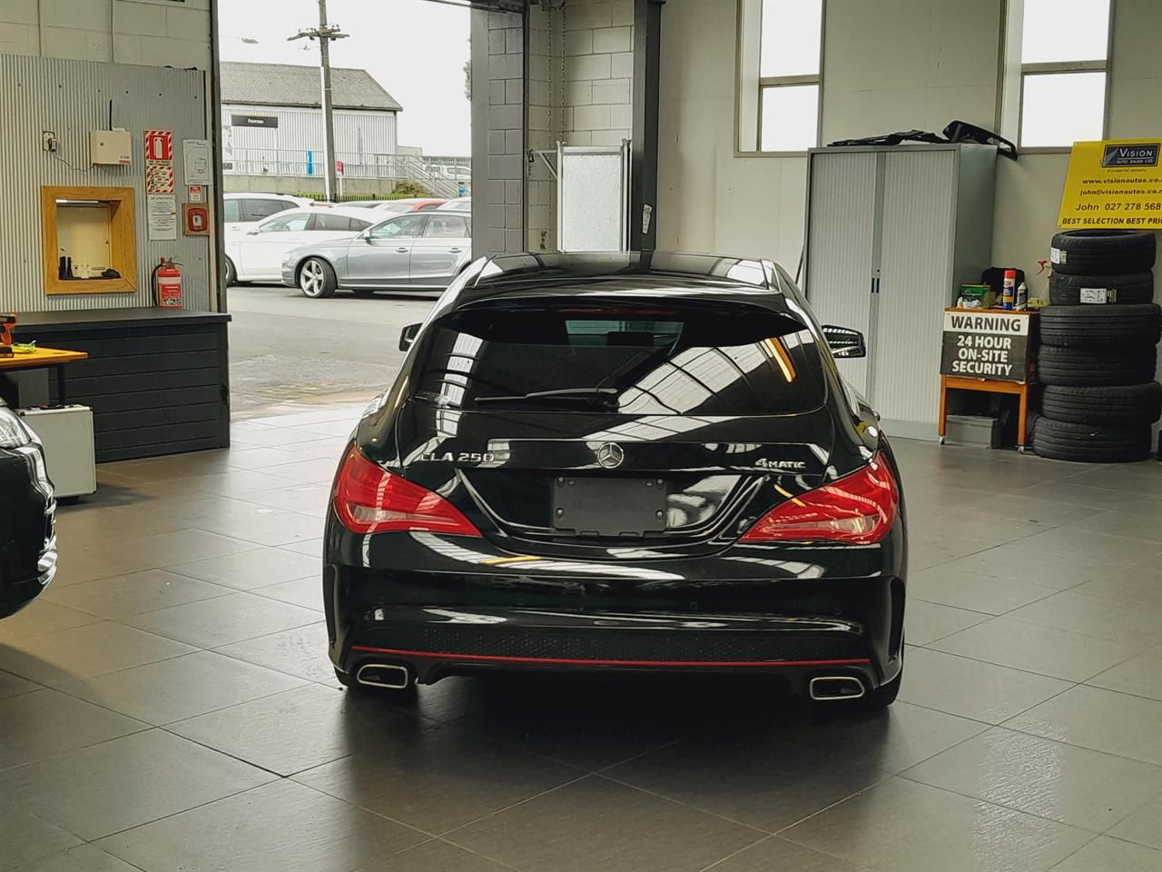 Vehicle image 5