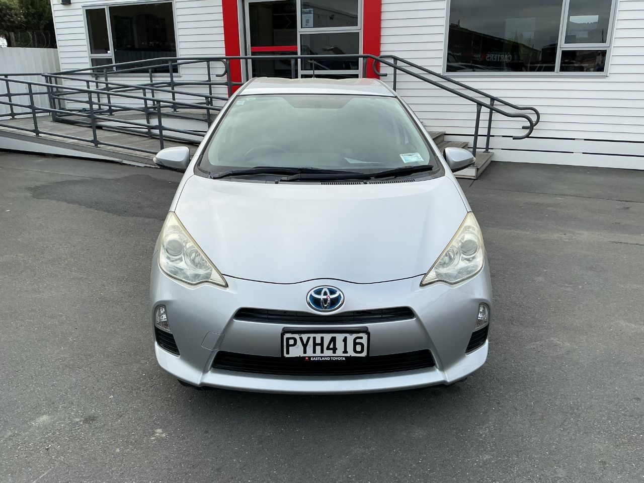 Vehicle image 2