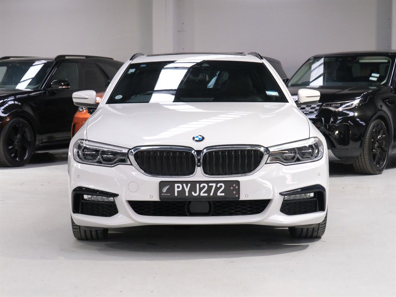 Vehicle image 3