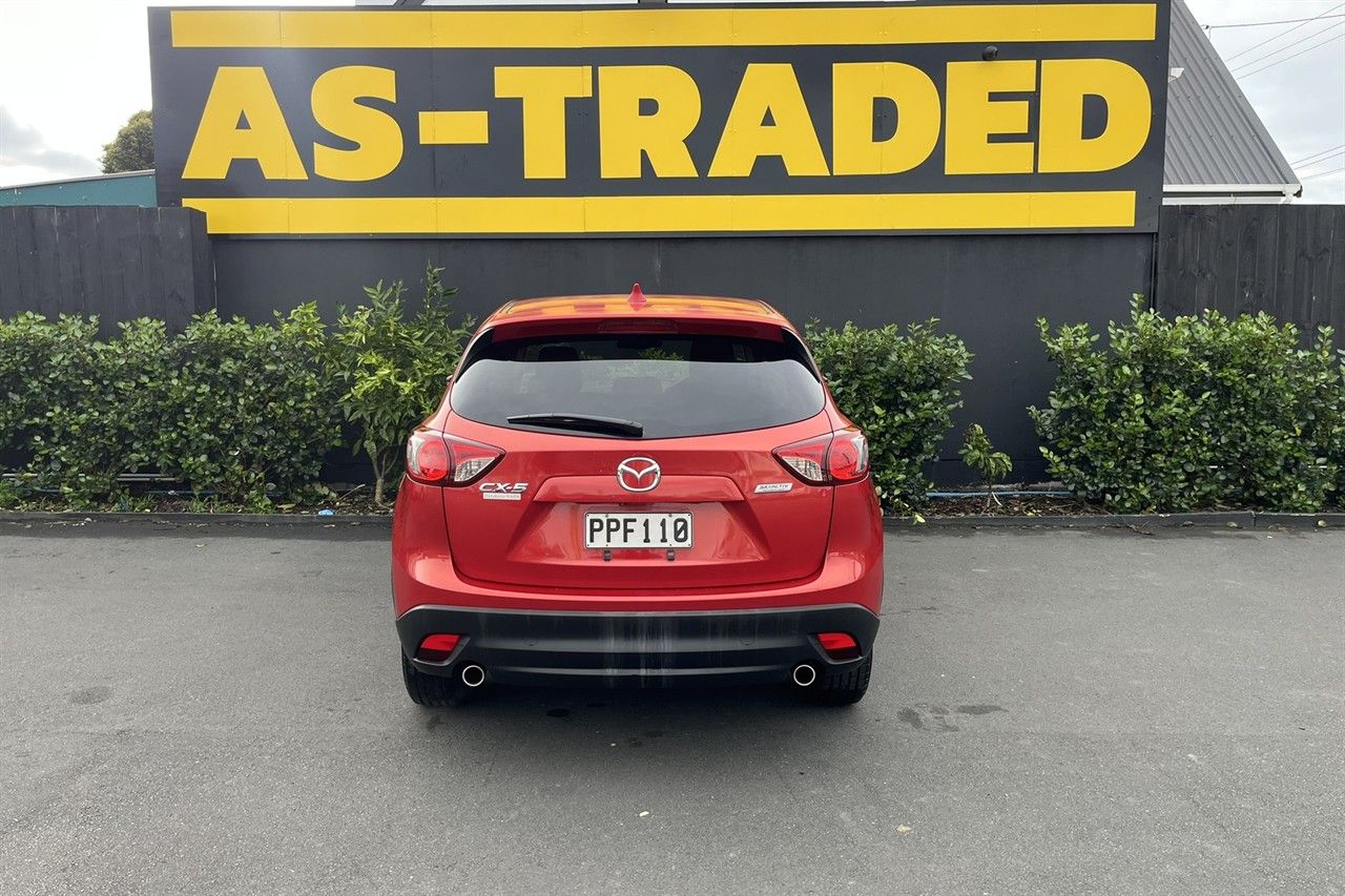 Vehicle image 5