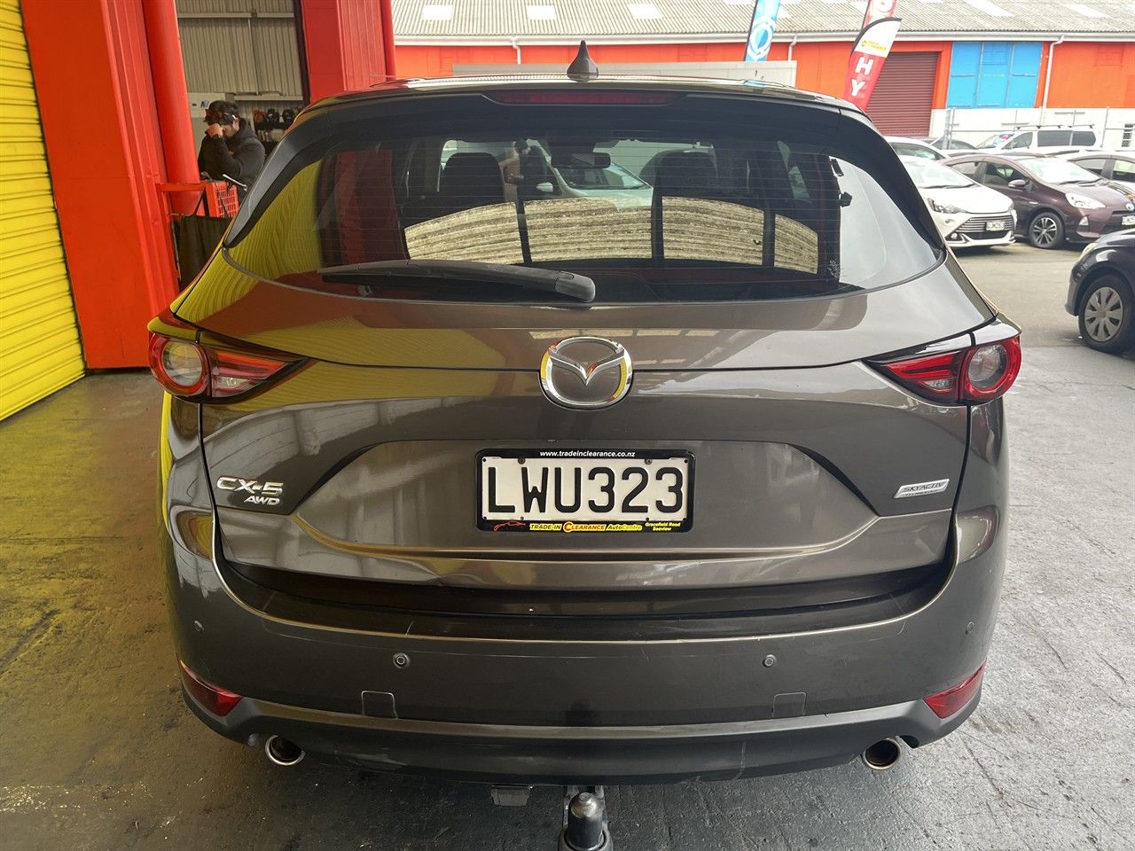 Vehicle image 5