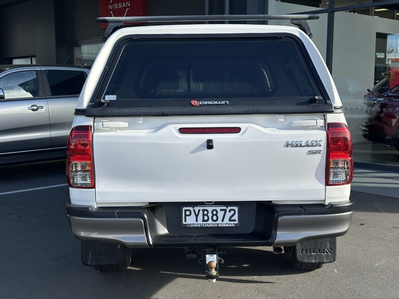 Vehicle image 5
