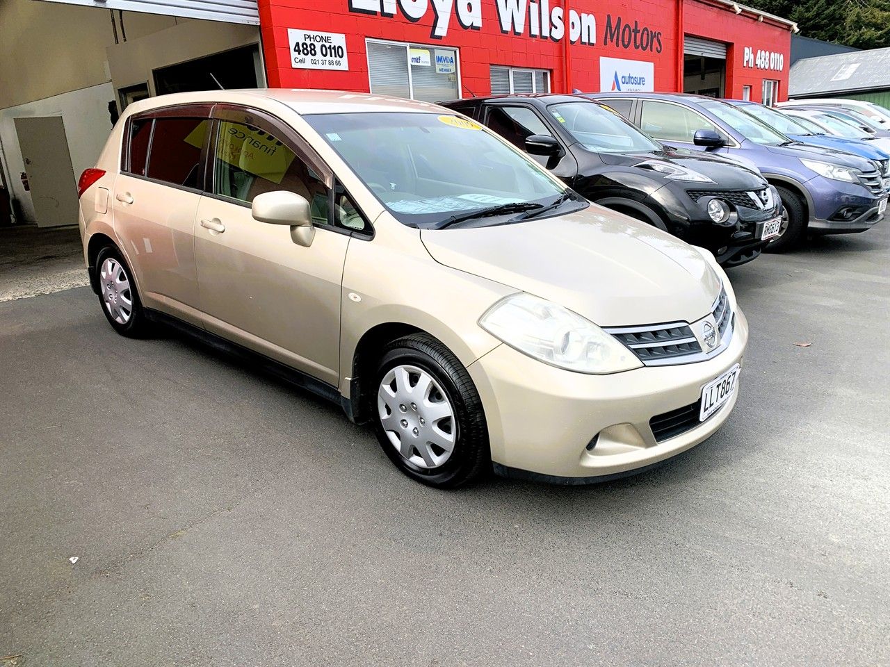 Vehicle image 1
