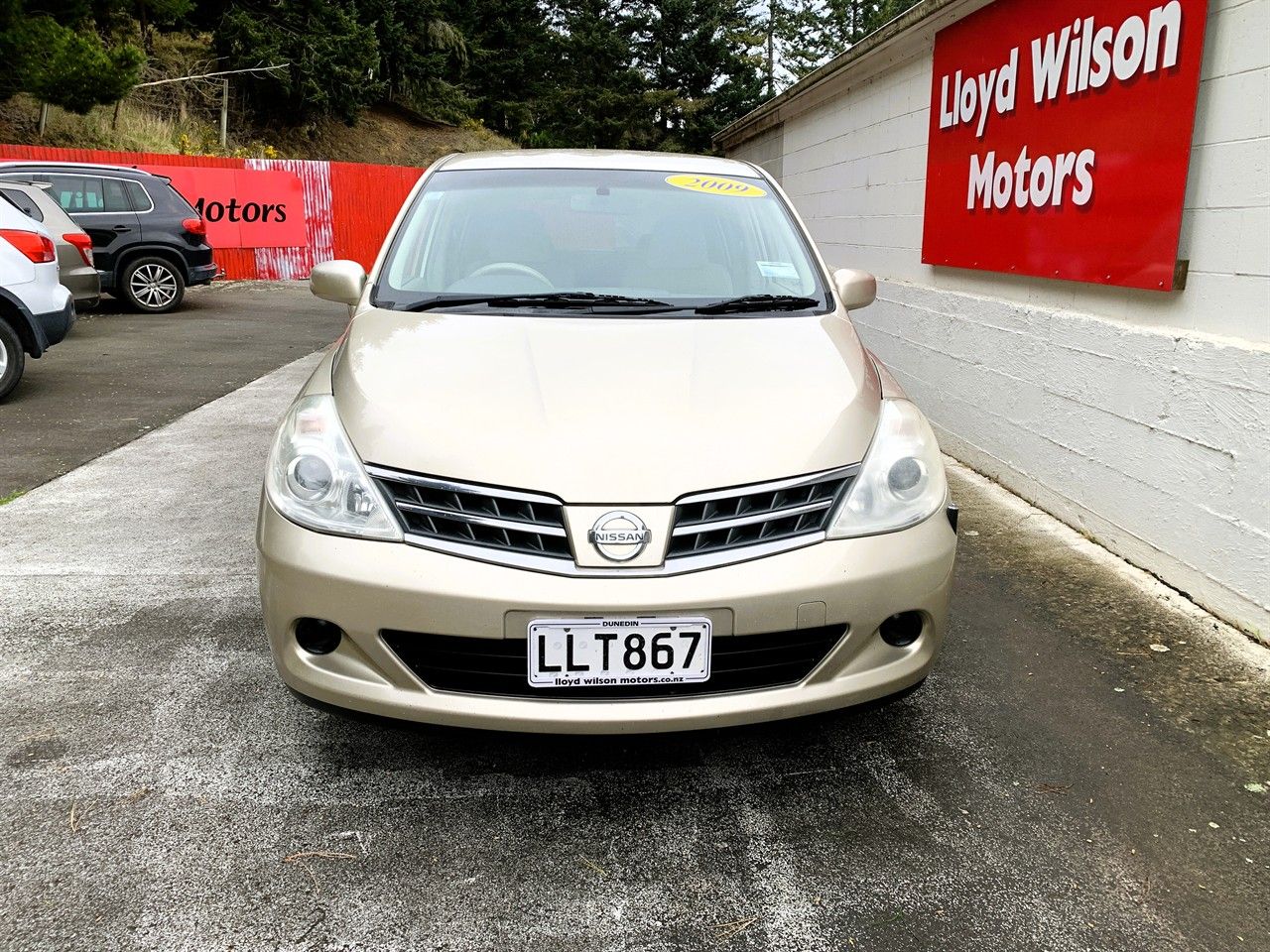 Vehicle image 2