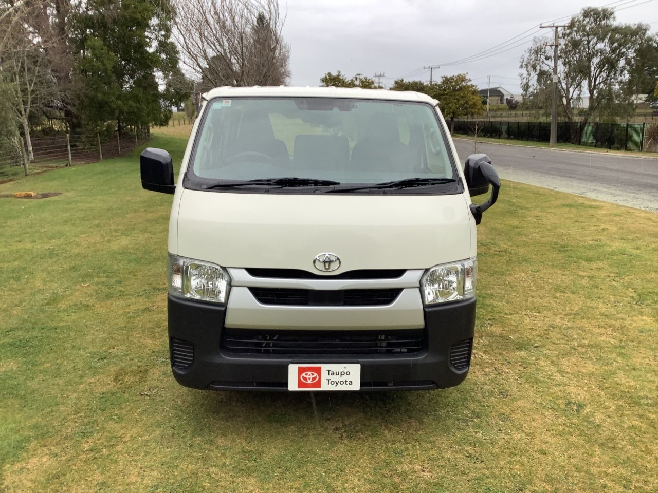 Vehicle image 3