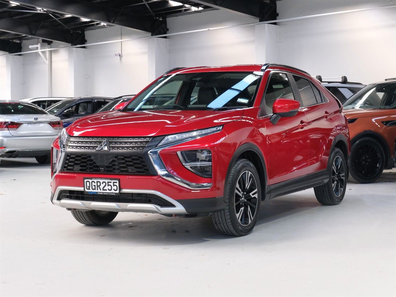 Vehicle image 4
