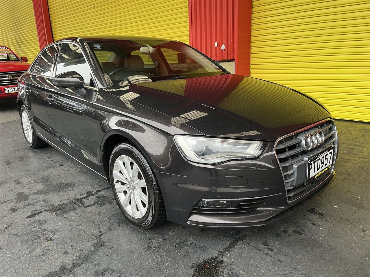 Vehicle image 1