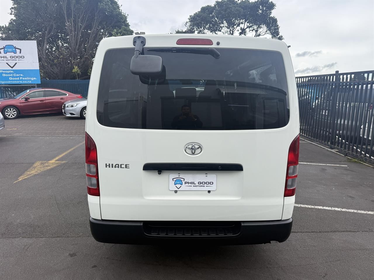Vehicle image 5