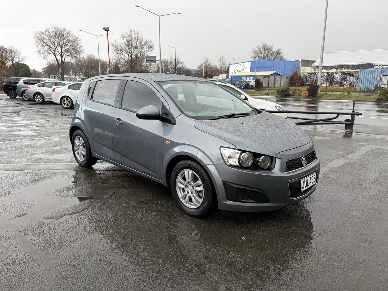 Vehicle image 3
