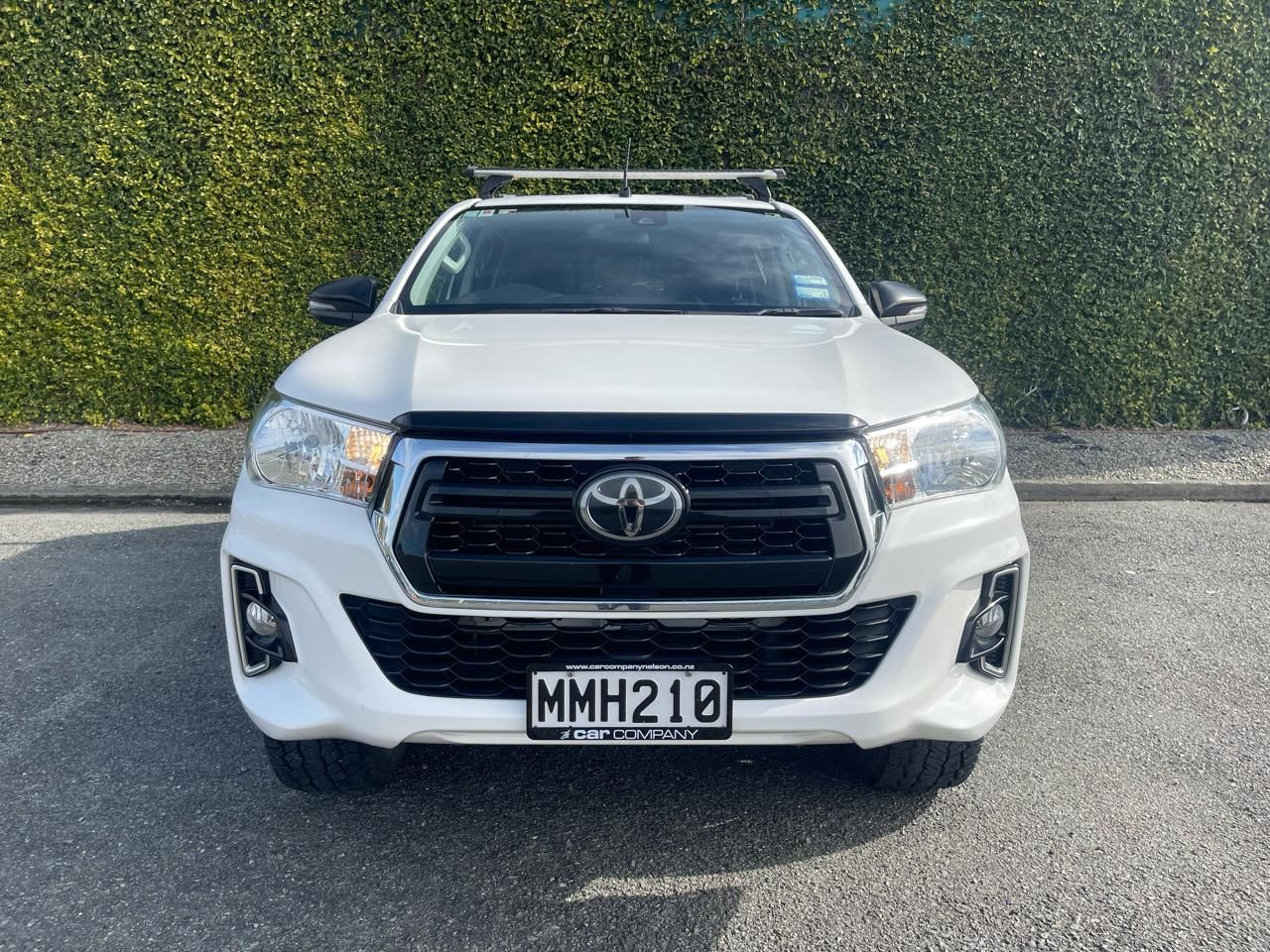 Vehicle image 3