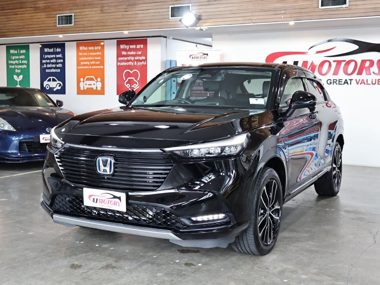 Vehicle image 3