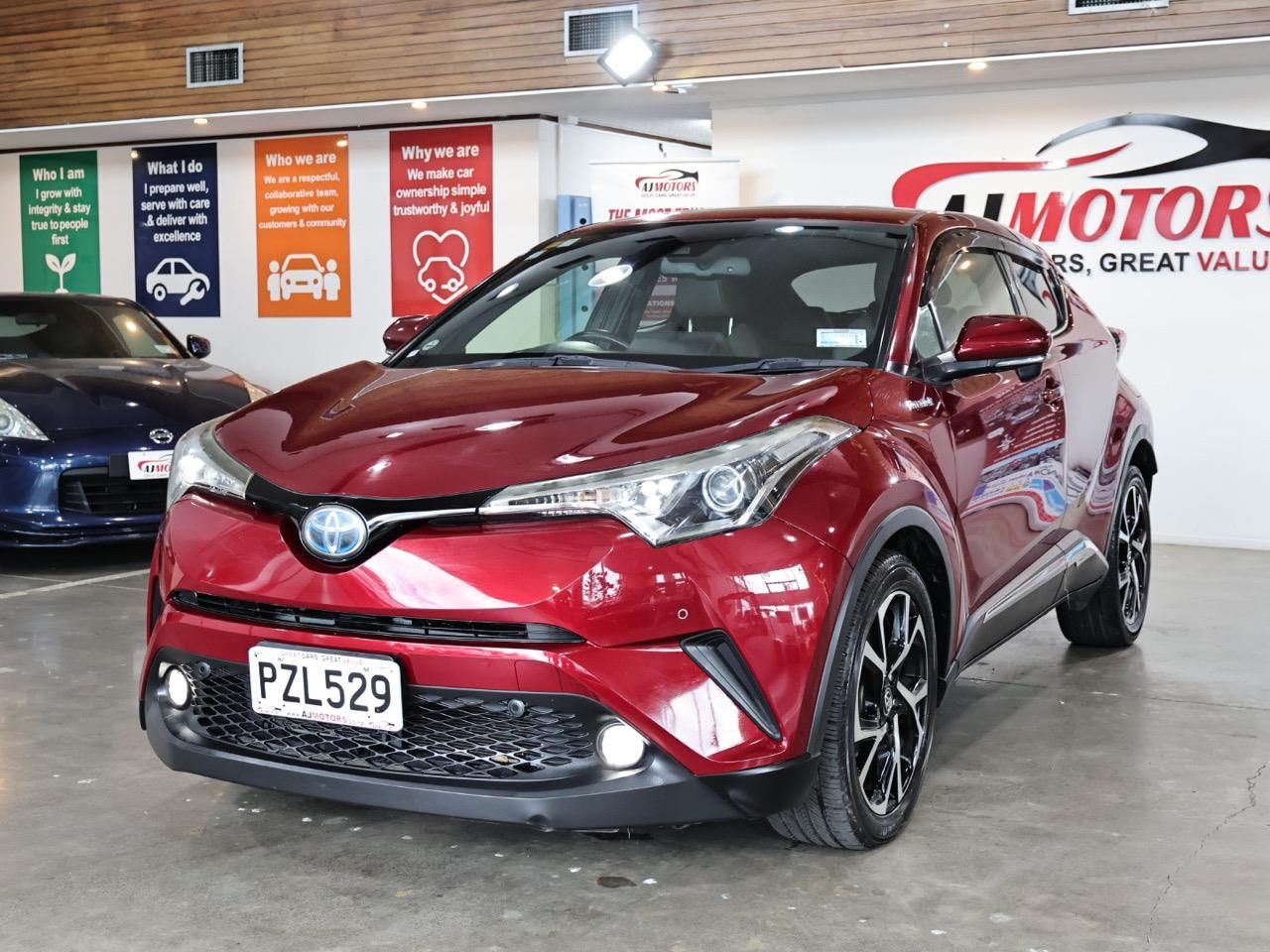 Vehicle image 3