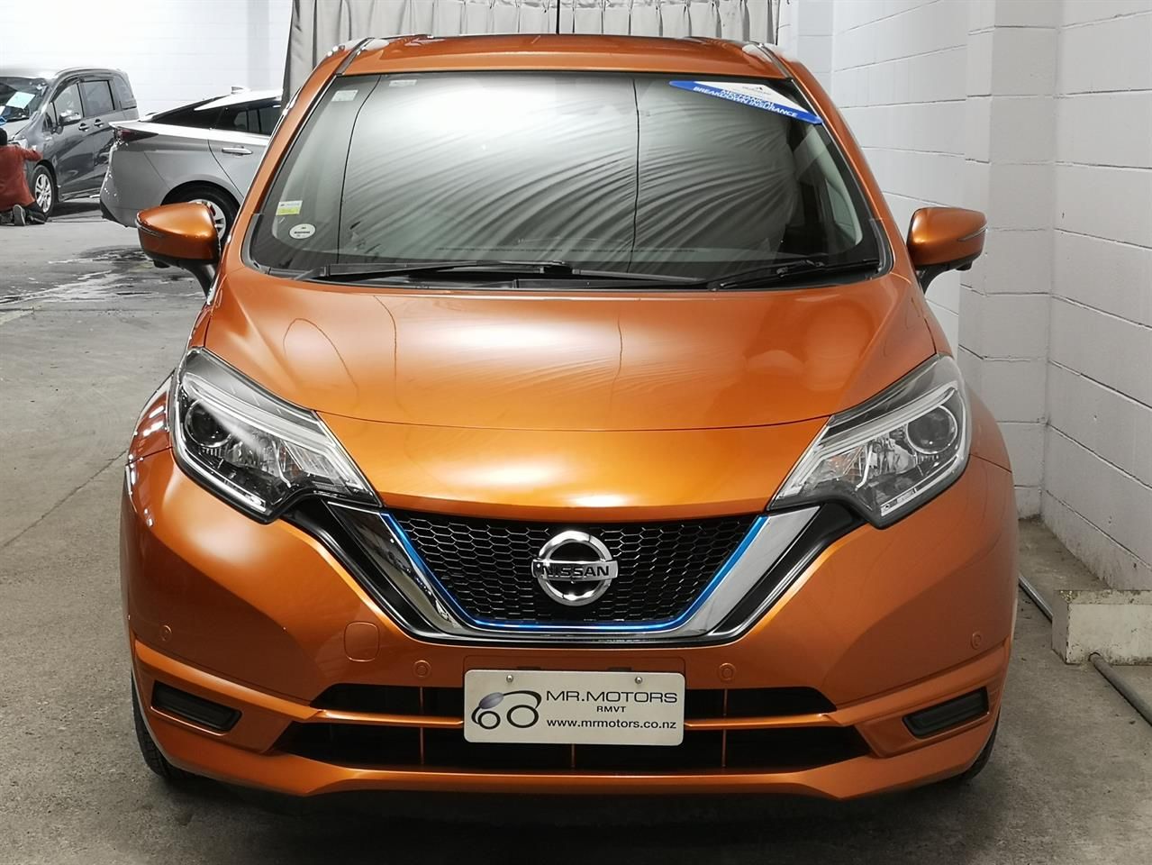 Vehicle image 4