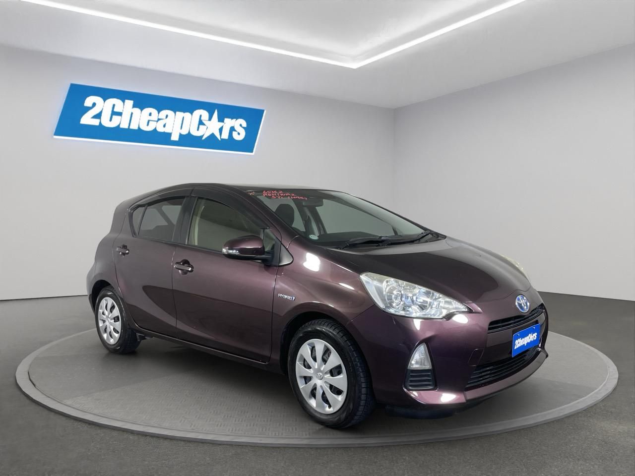 Vehicle image 3