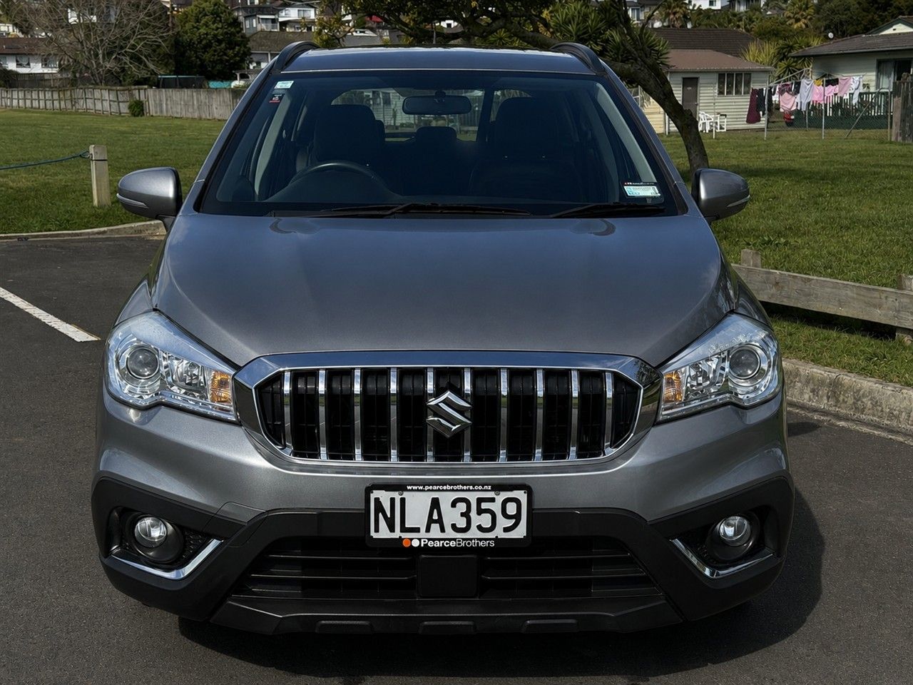 Vehicle image 3