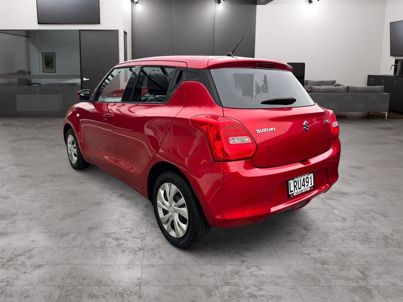 Vehicle image 5