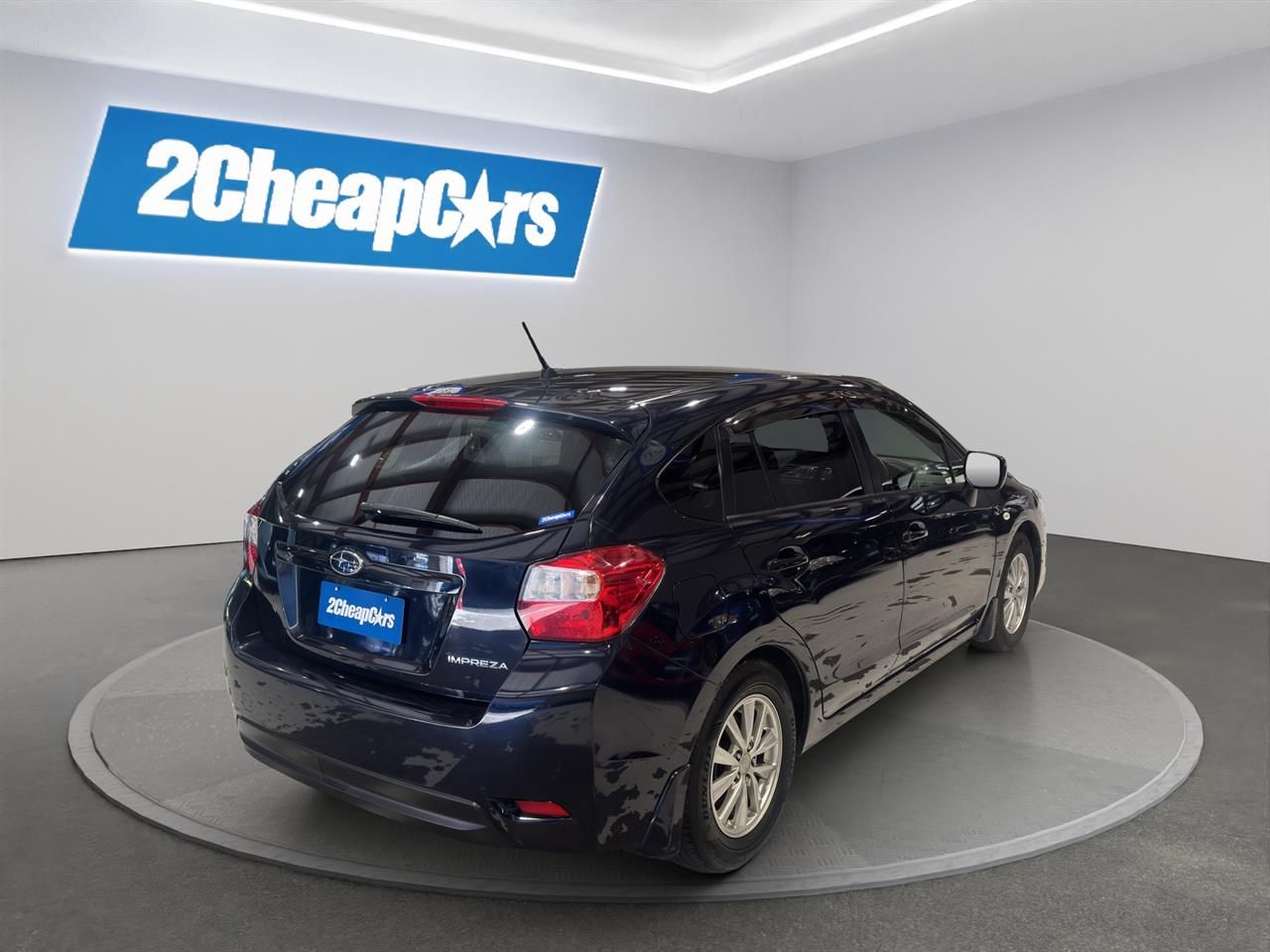 Vehicle image 5