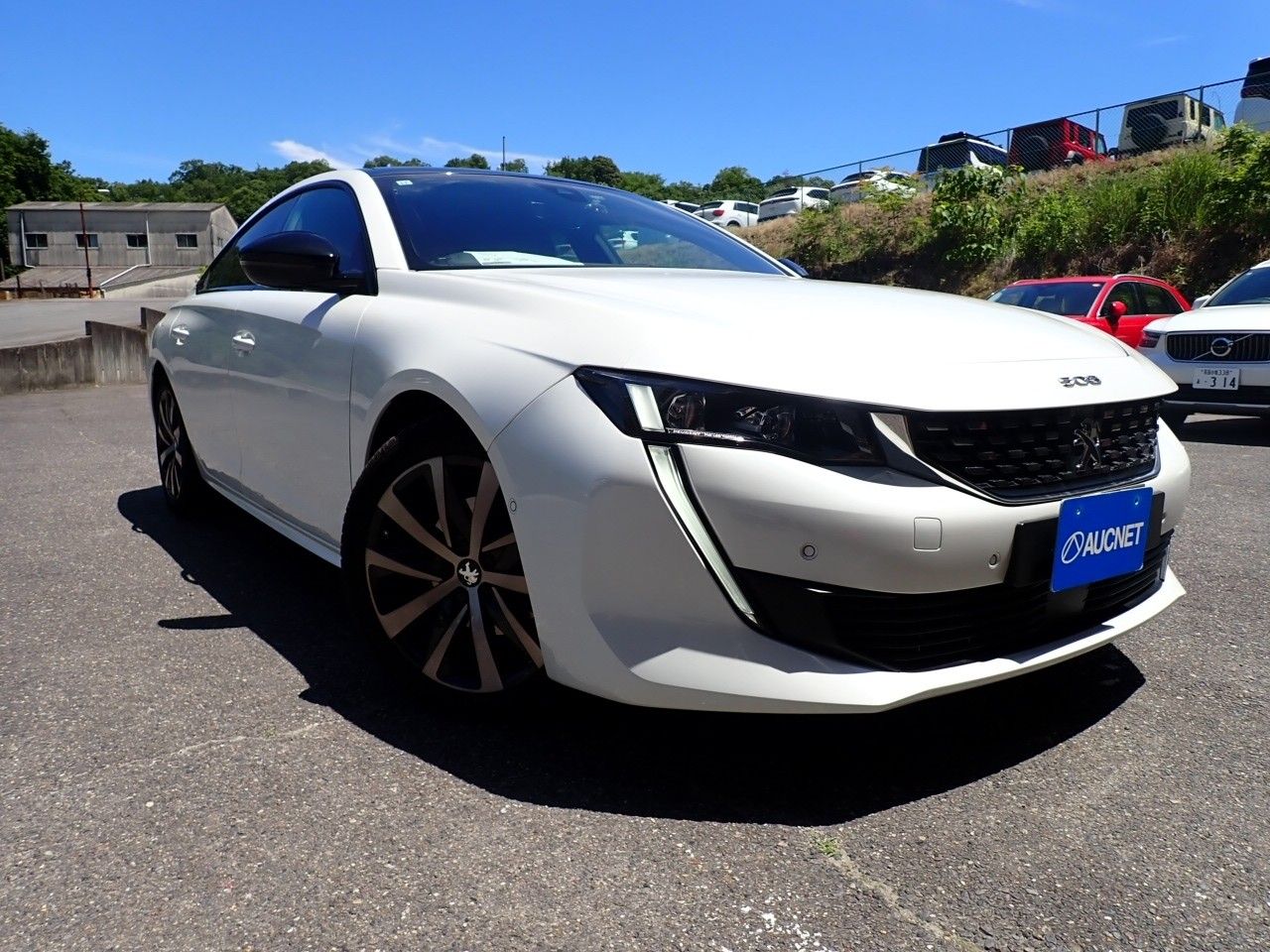 Vehicle image 1