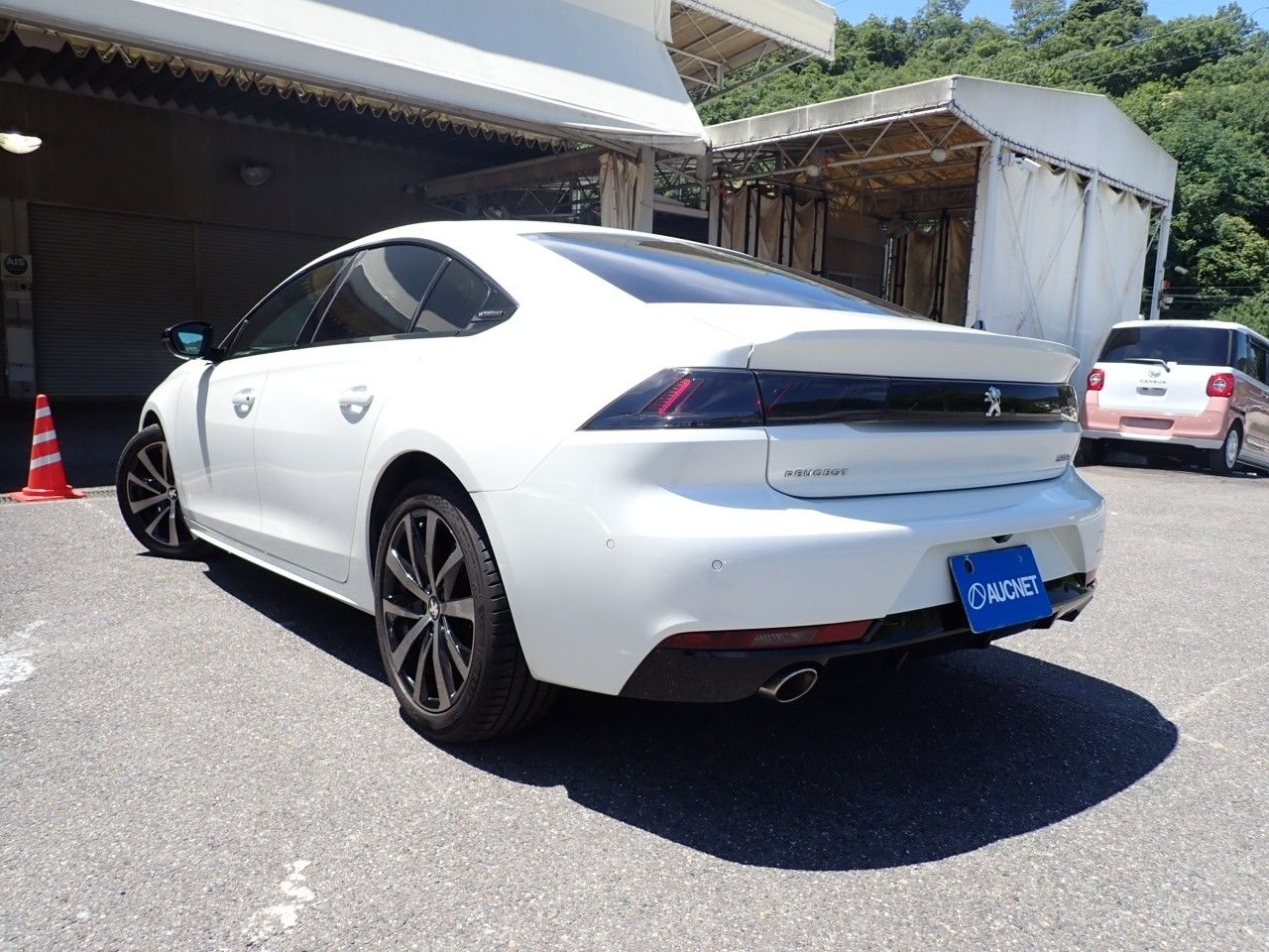 Vehicle image 2