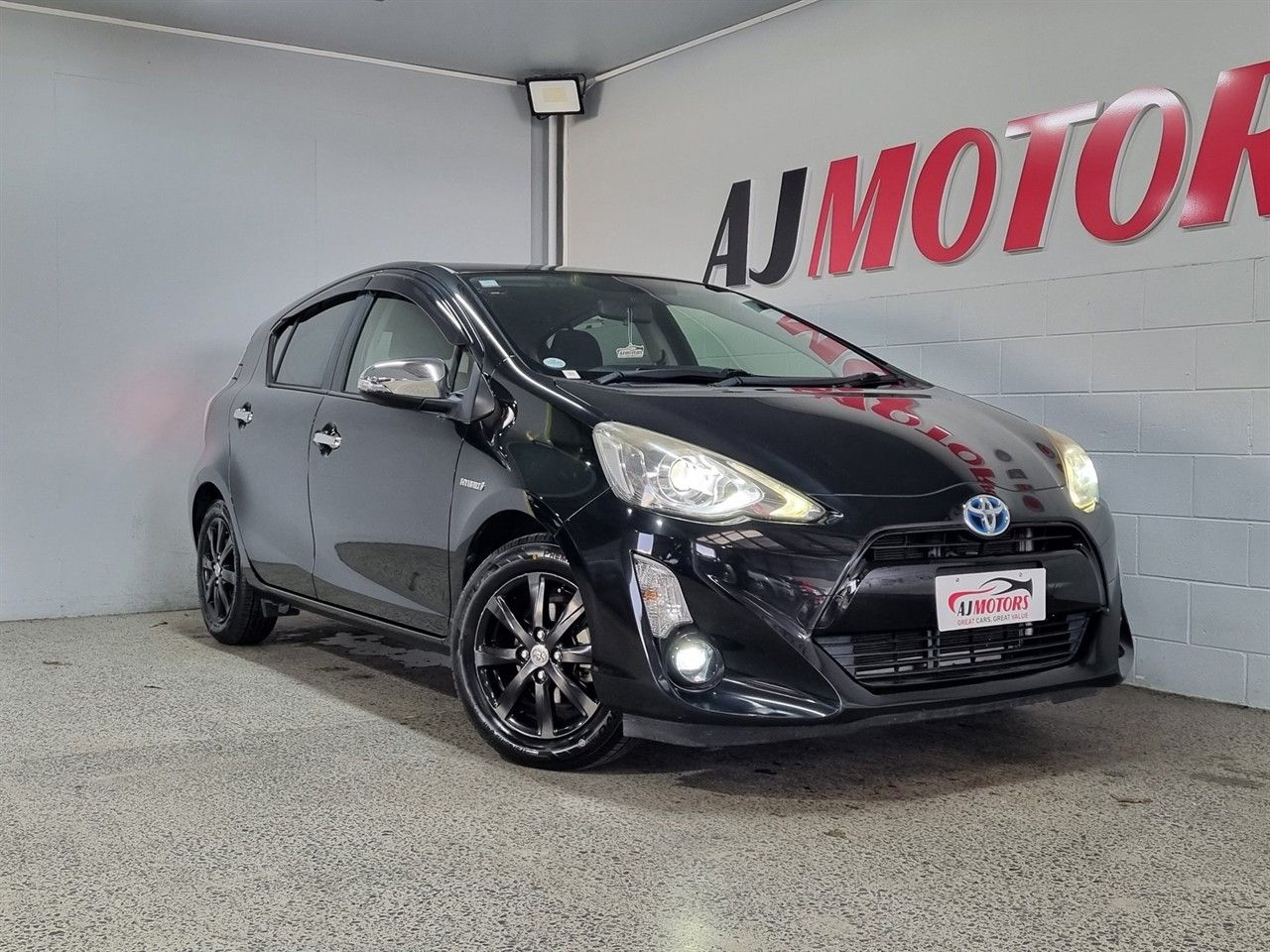 Vehicle image 1