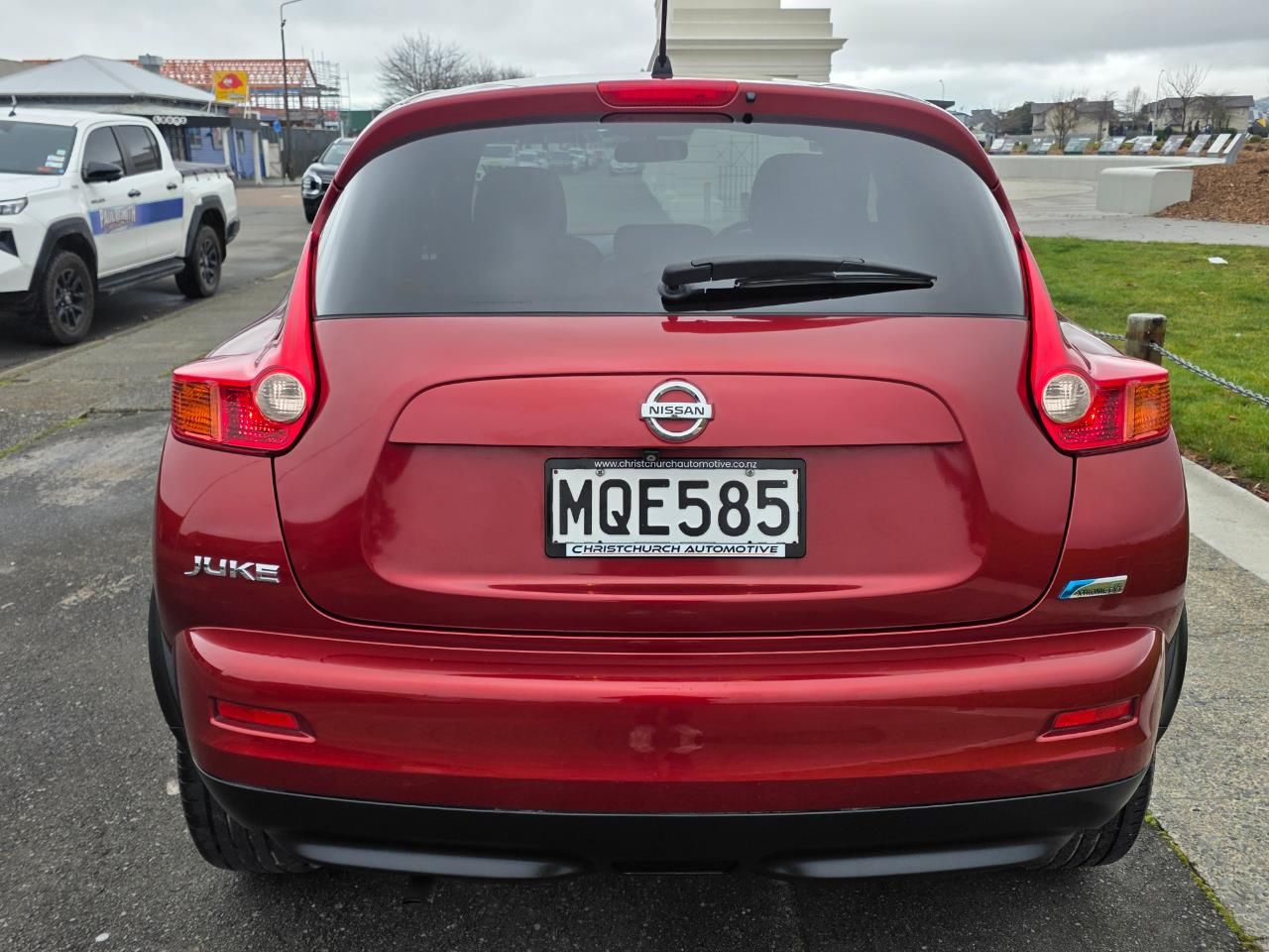 Vehicle image 4