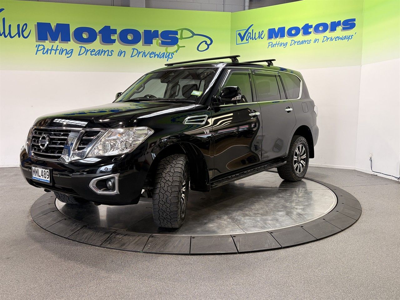 Vehicle image 3