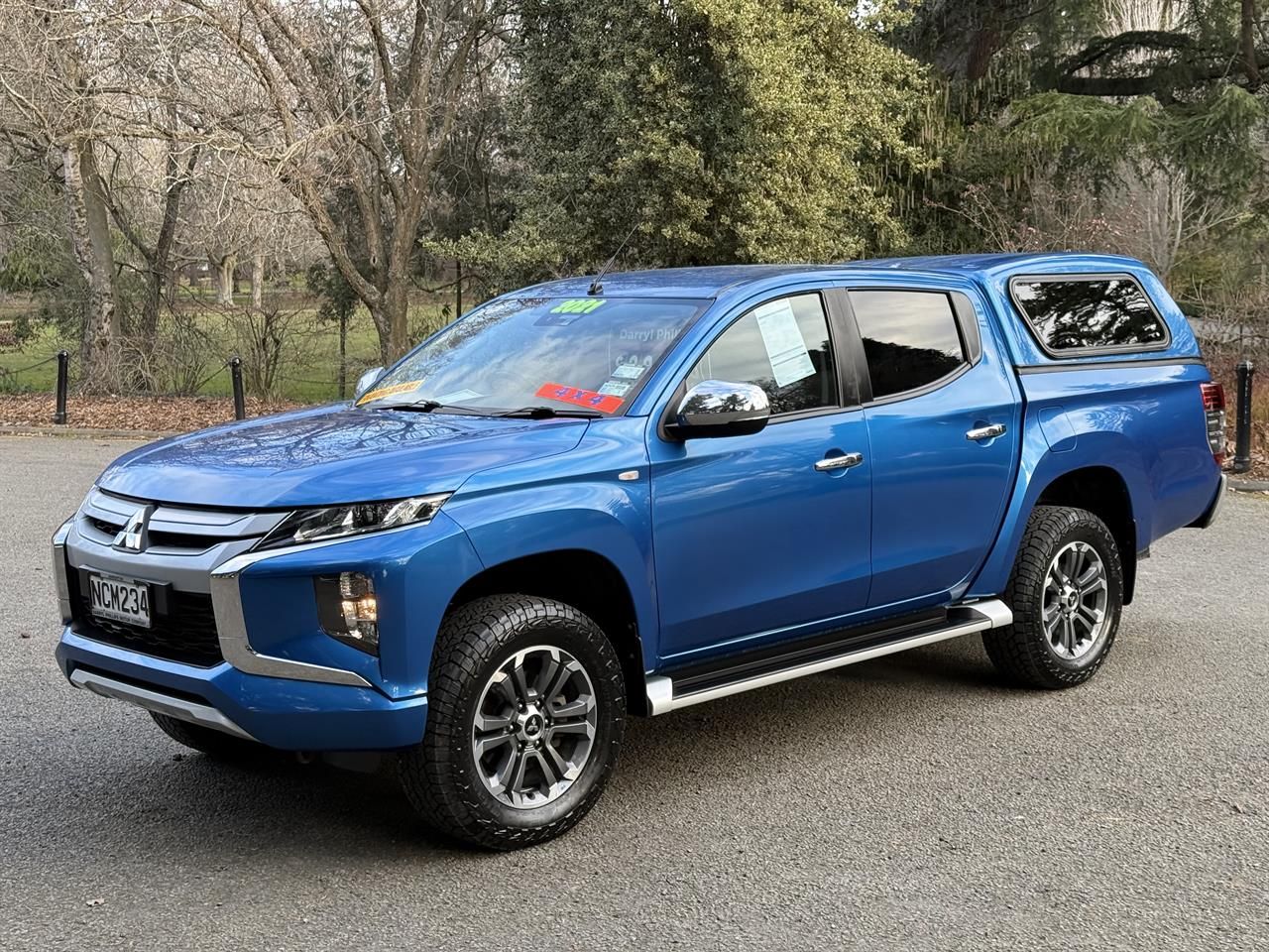 Vehicle image 3