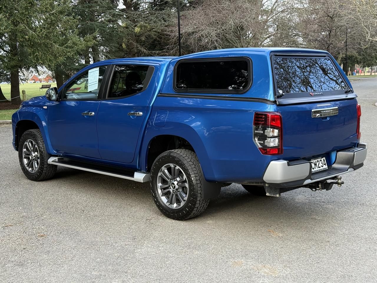 Vehicle image 4