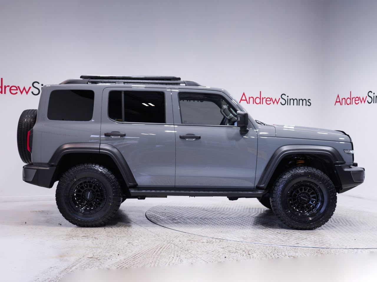 Vehicle image 3