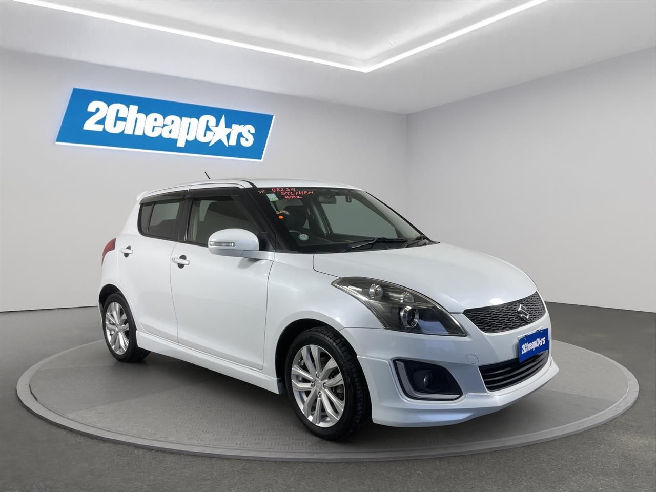Vehicle image 3