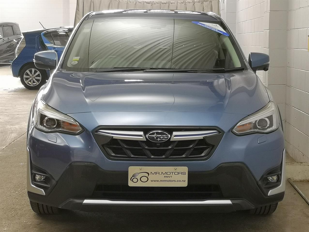 Vehicle image 4