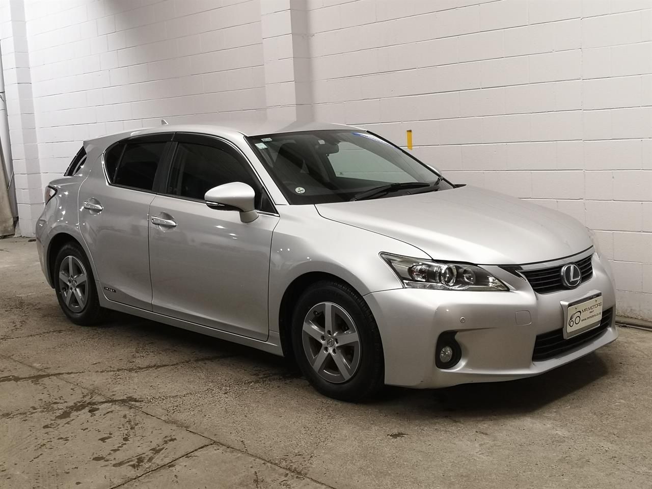 Vehicle image 1