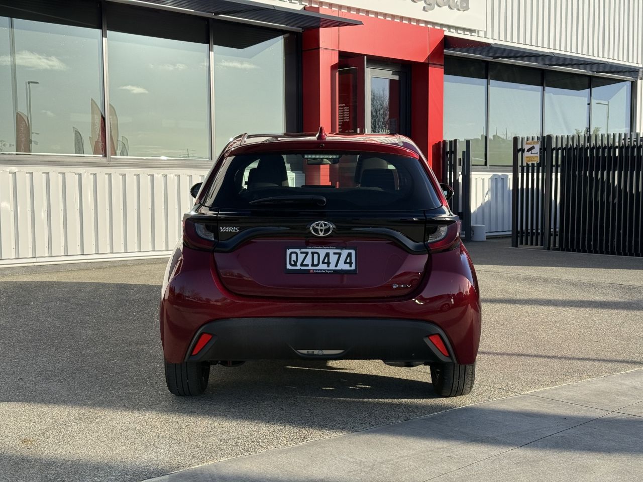 Vehicle image 5