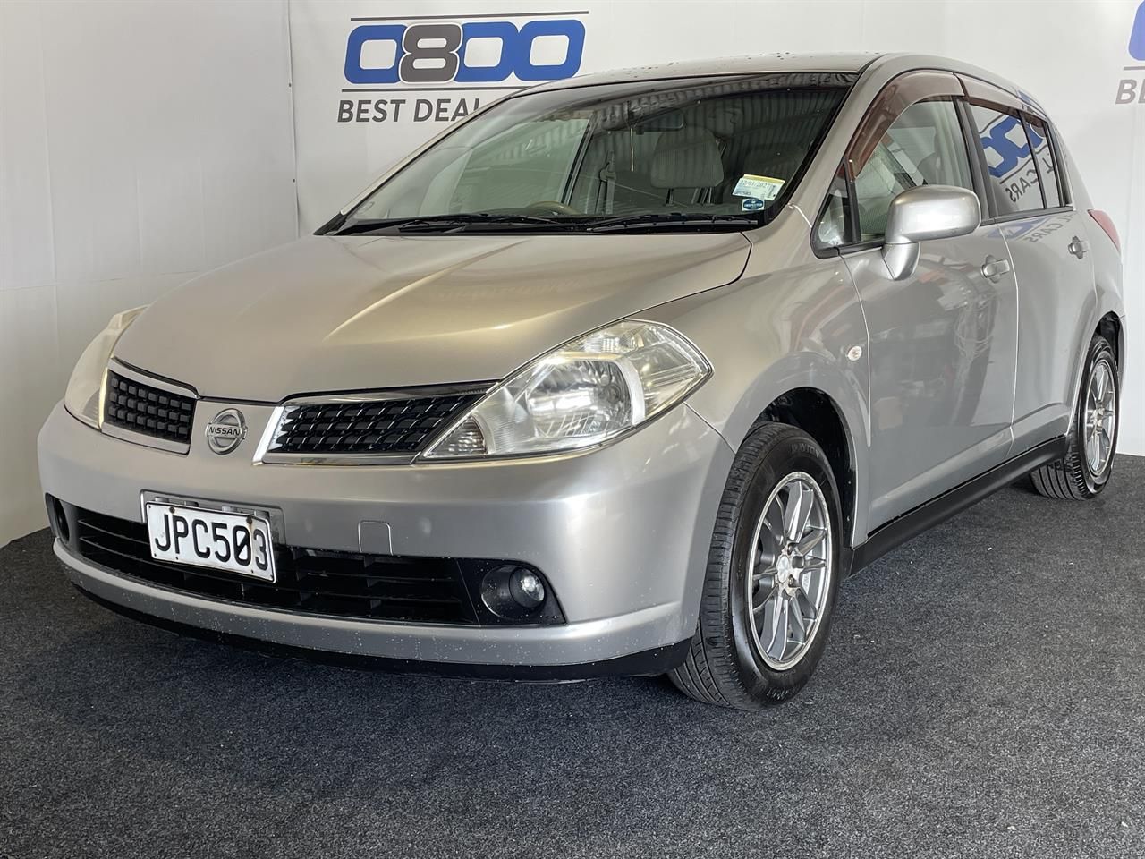 Vehicle image 3