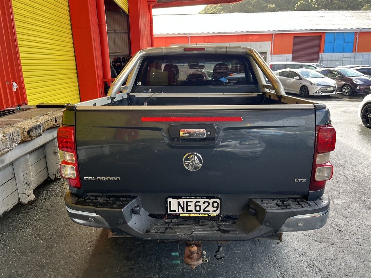 Vehicle image 5