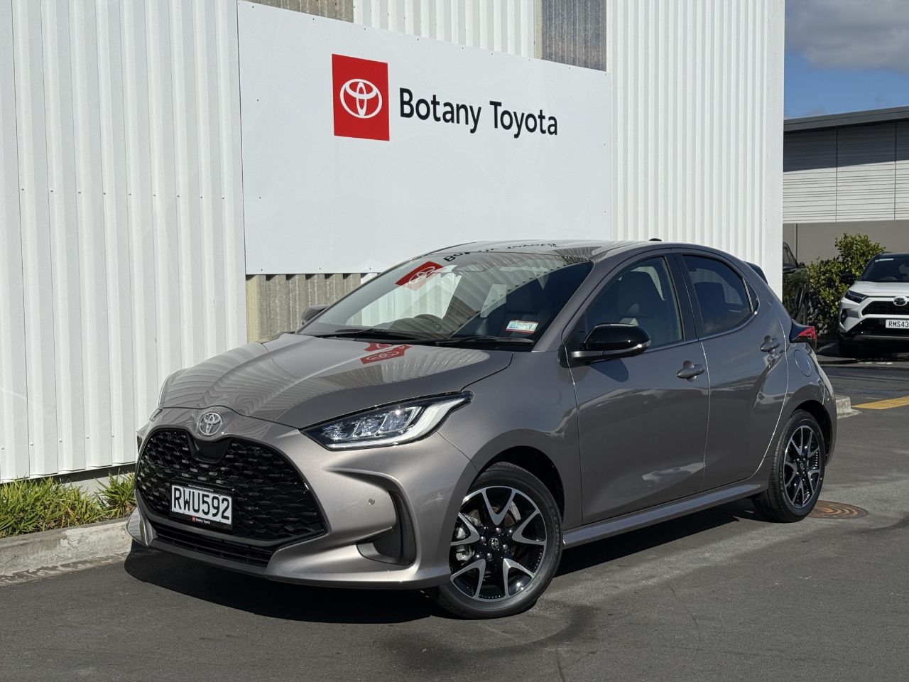 Vehicle image 1