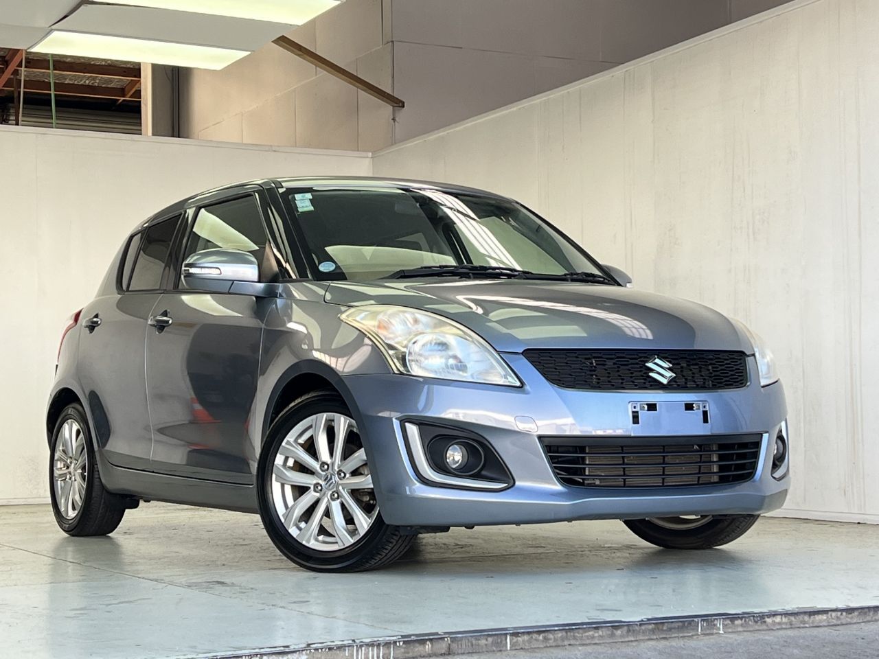 Vehicle image 3