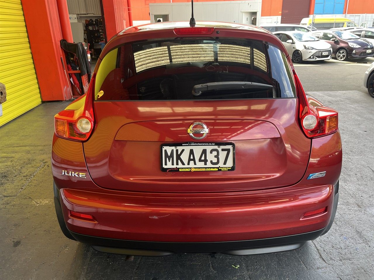 Vehicle image 5