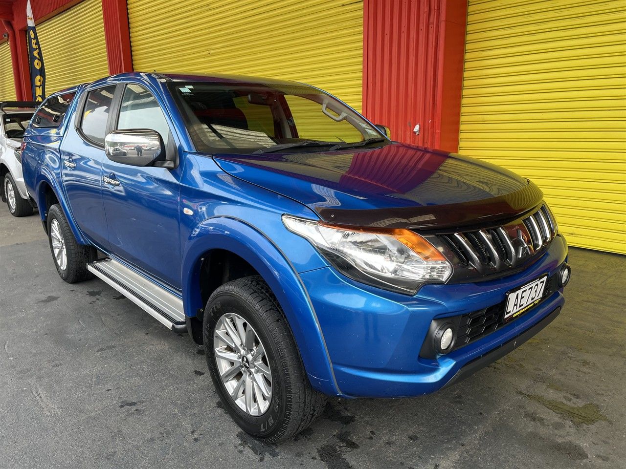 Vehicle image 1
