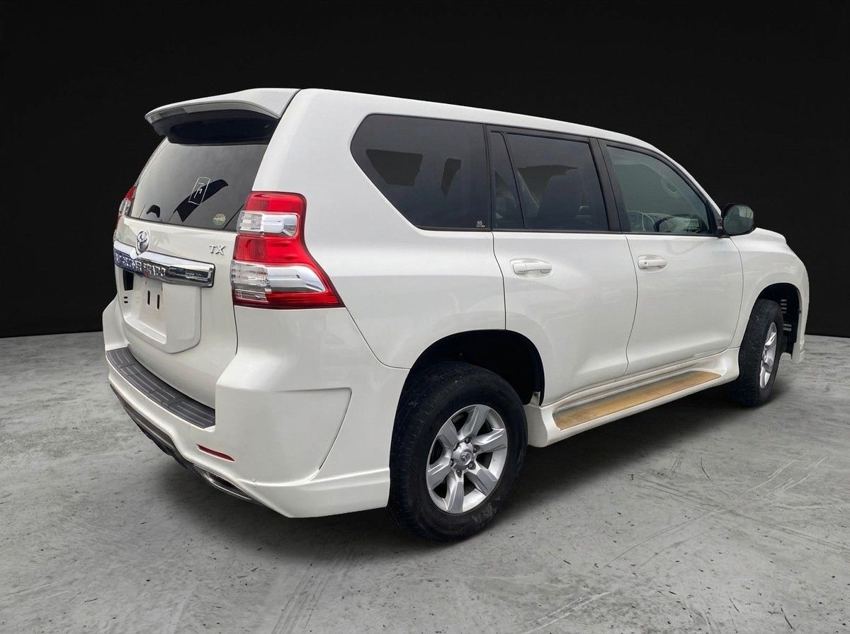 Vehicle image 2