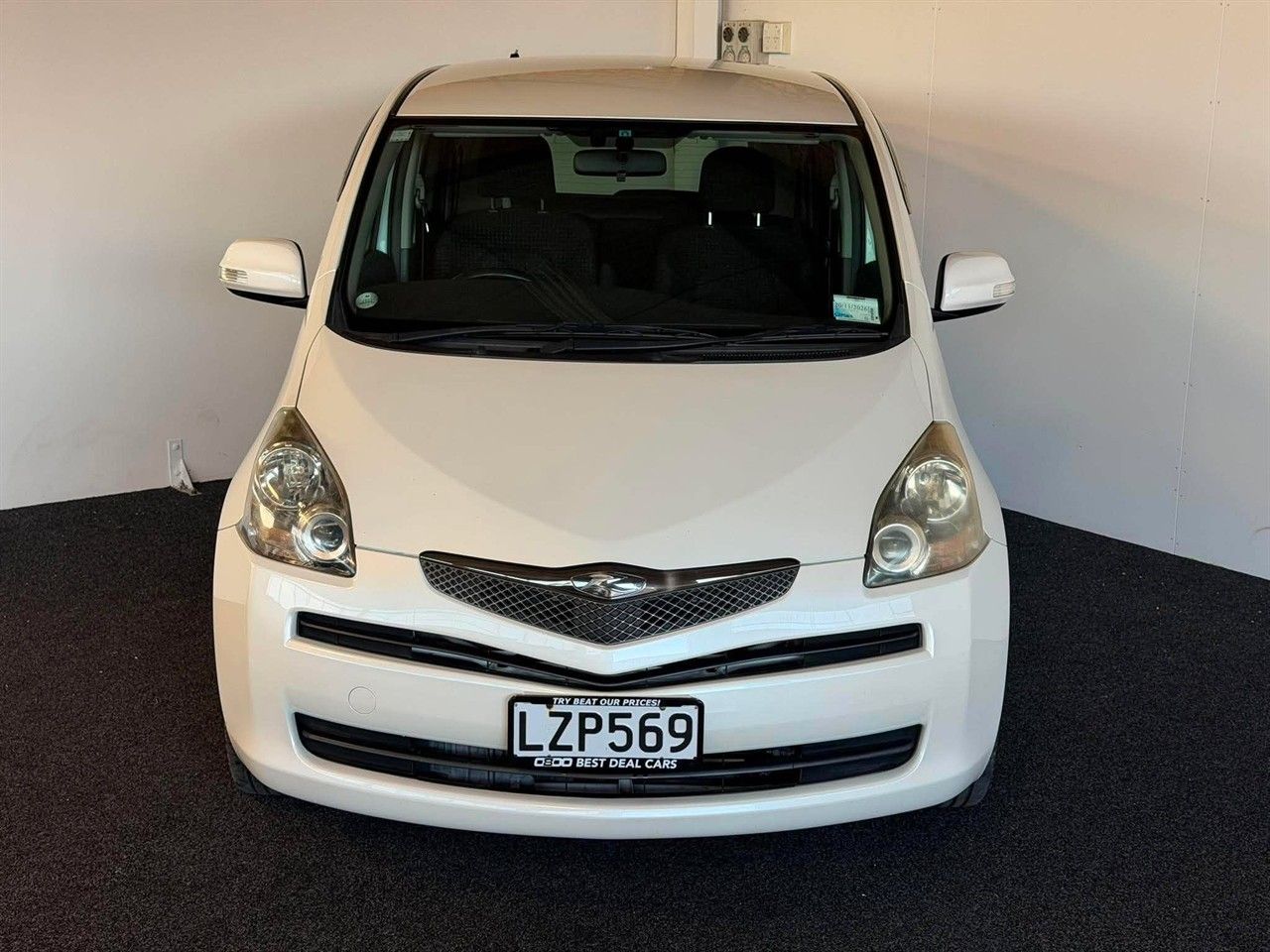 Vehicle image 2