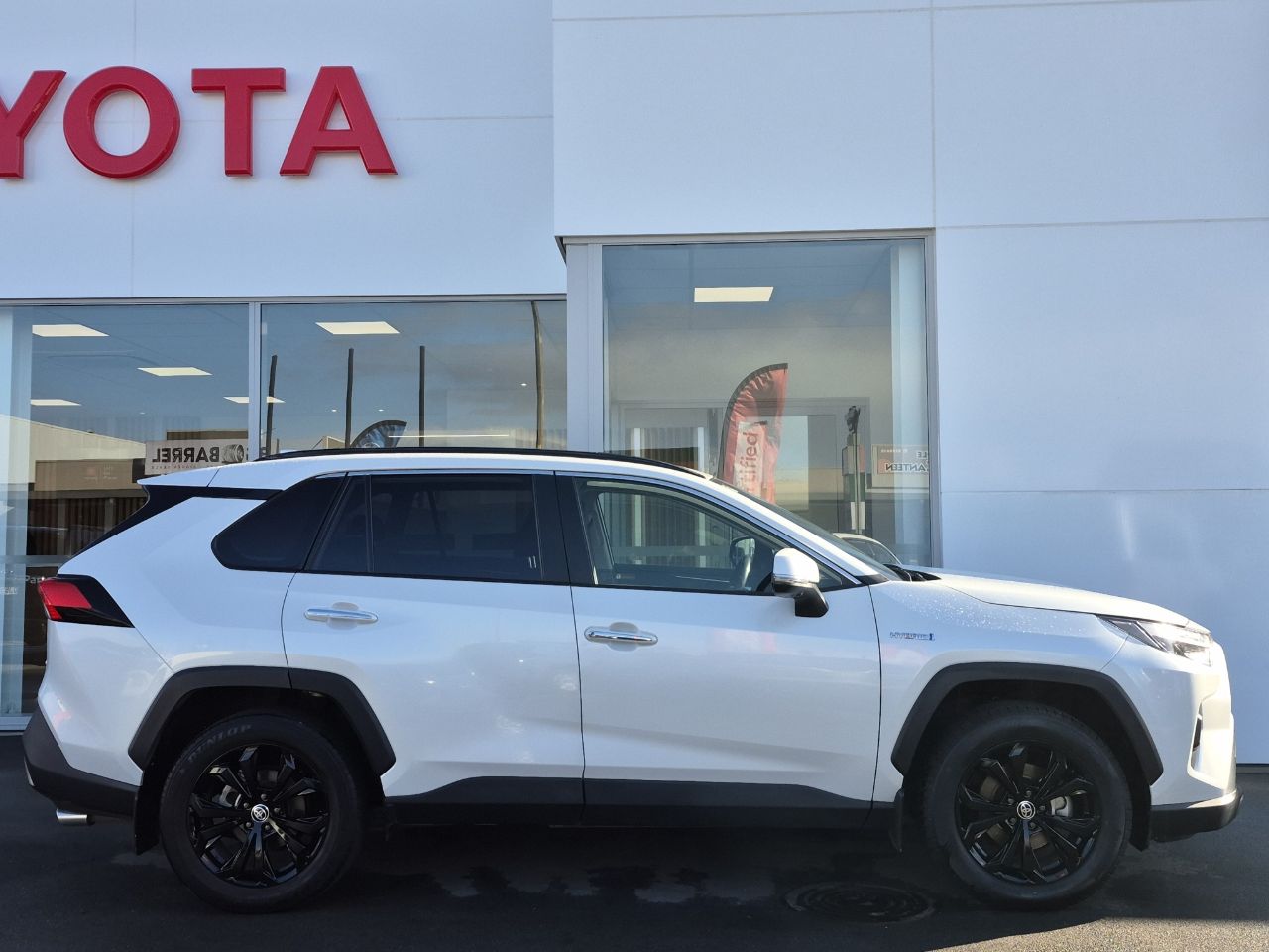 Vehicle image 2
