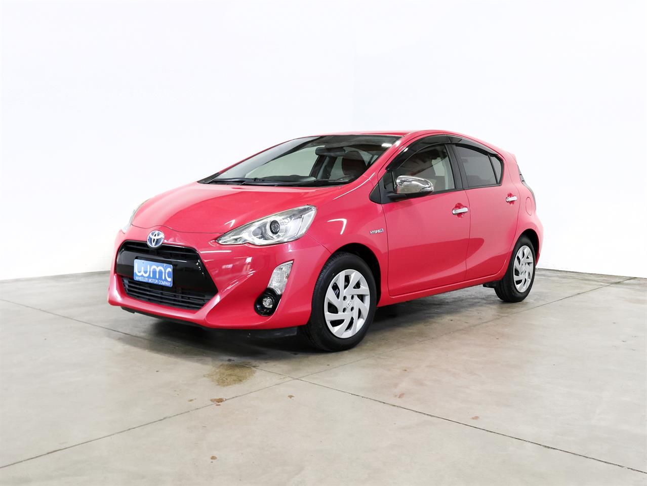 Vehicle image 4