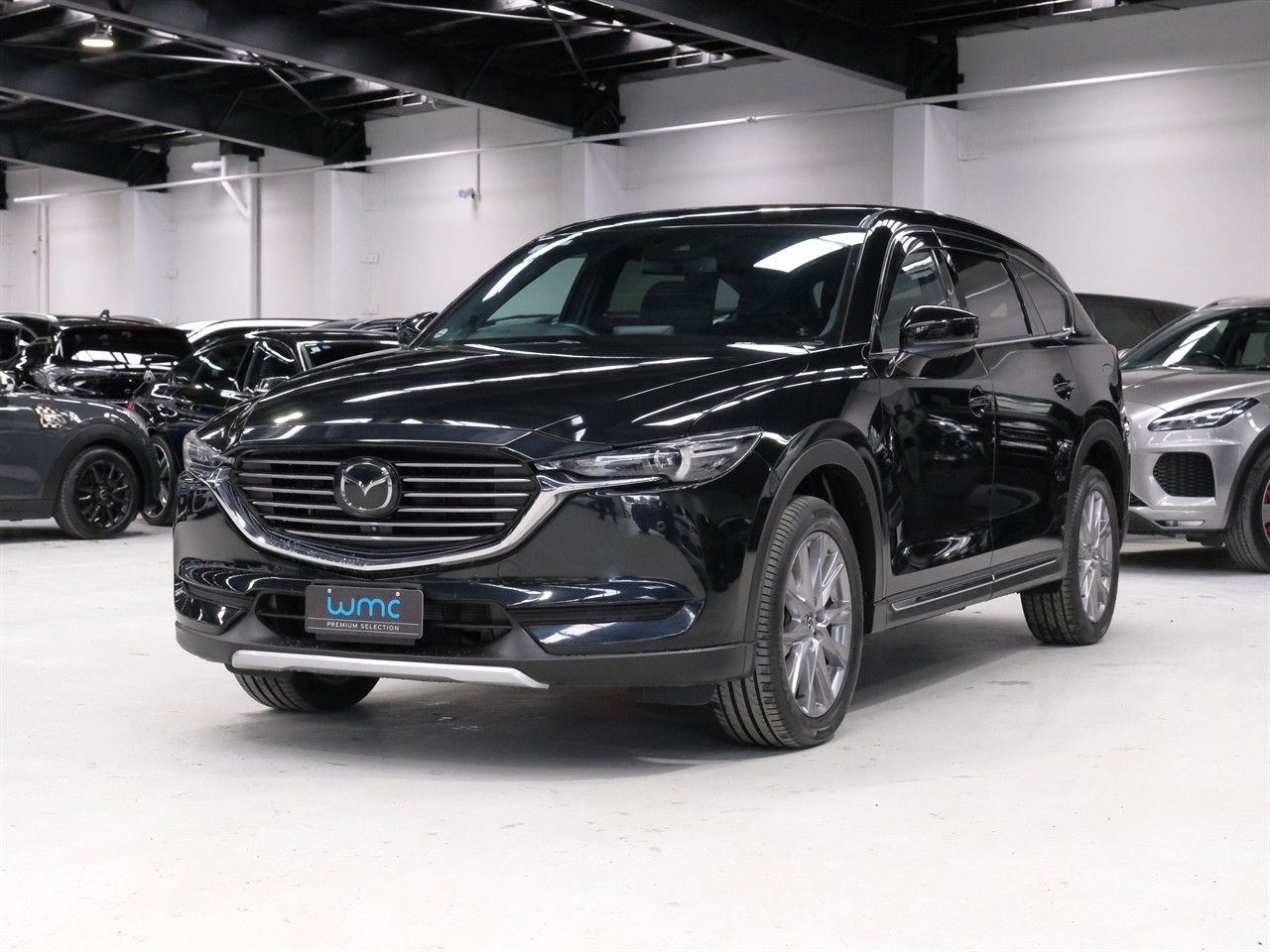 Vehicle image 4