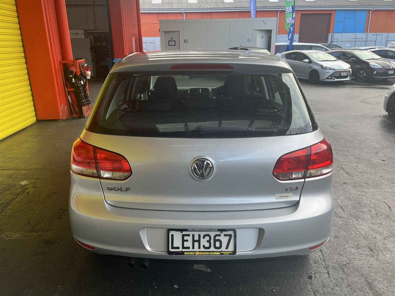 Vehicle image 5