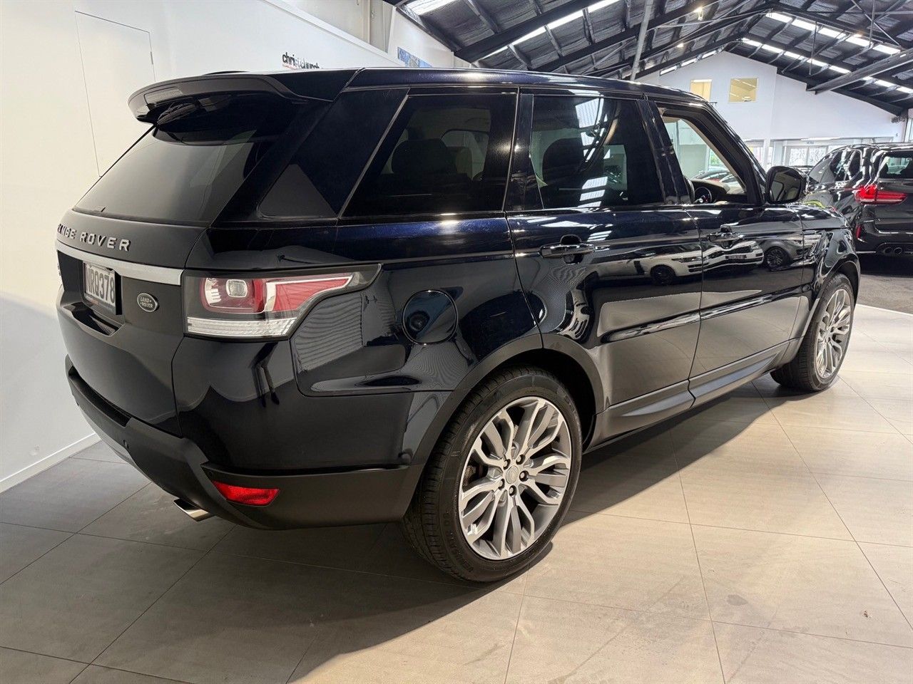 Vehicle image 4