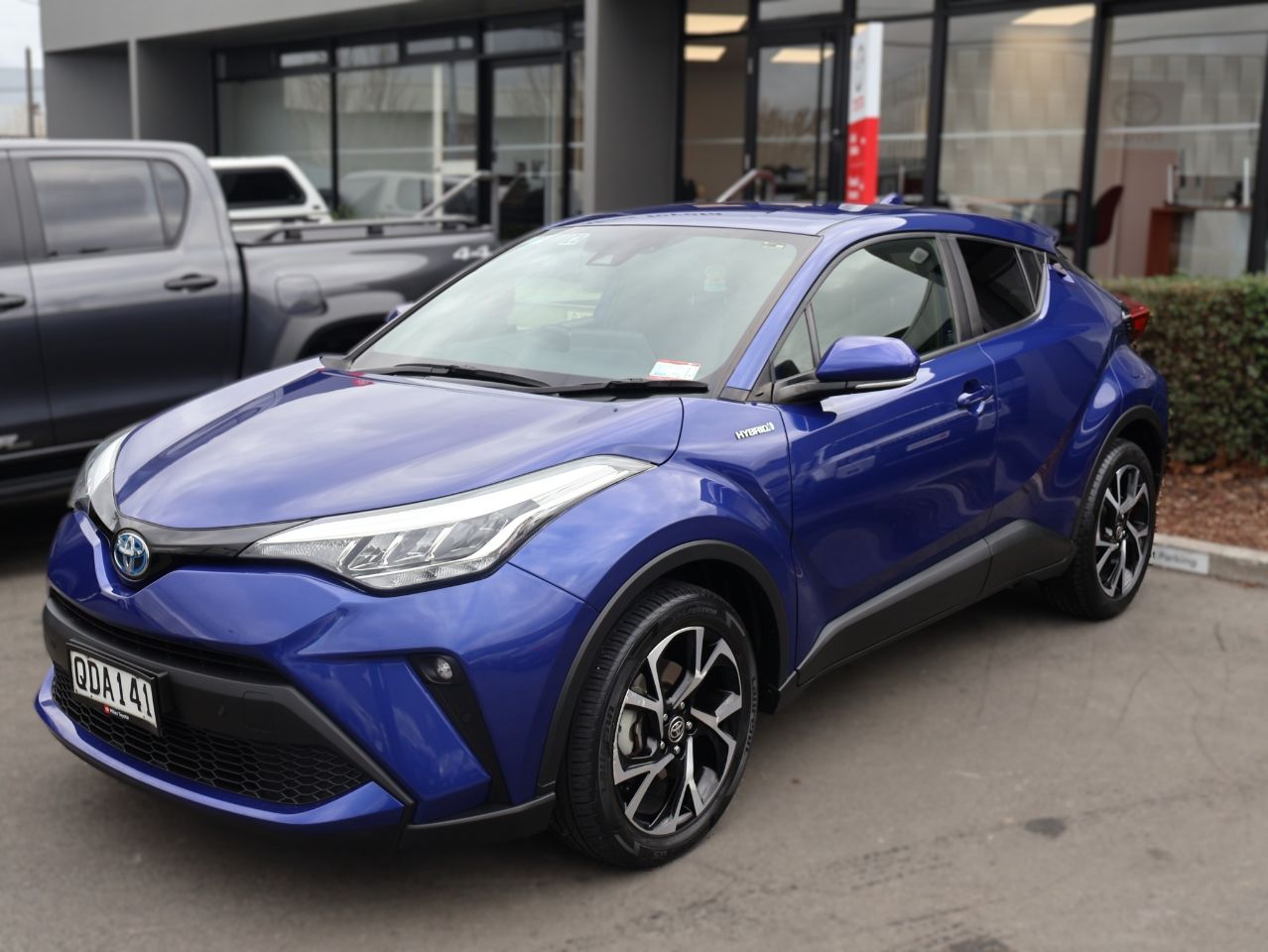 Vehicle image 3