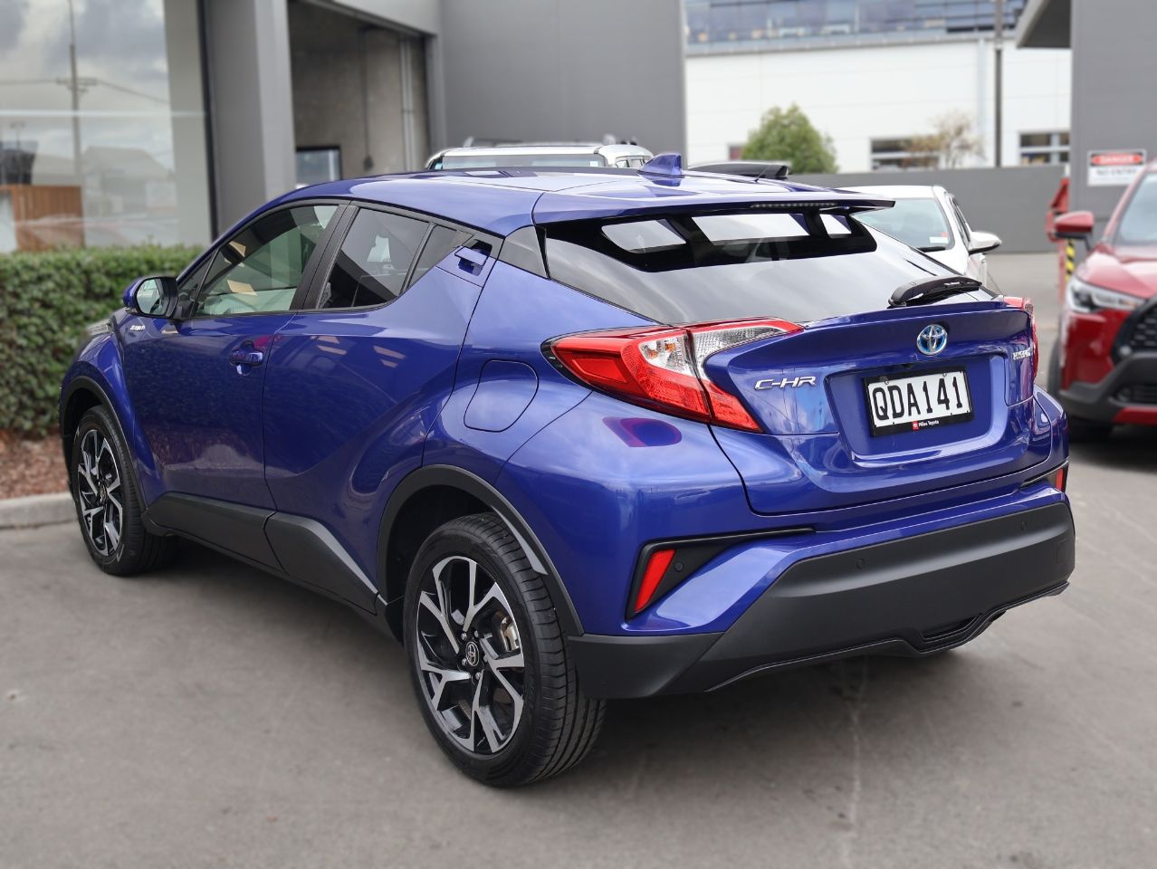 Vehicle image 5