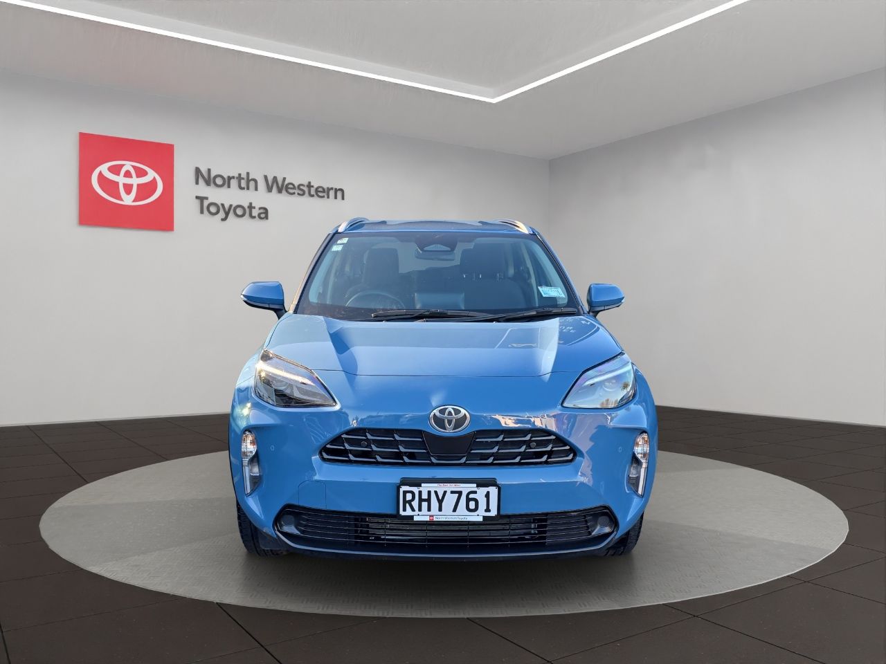 Vehicle image 2