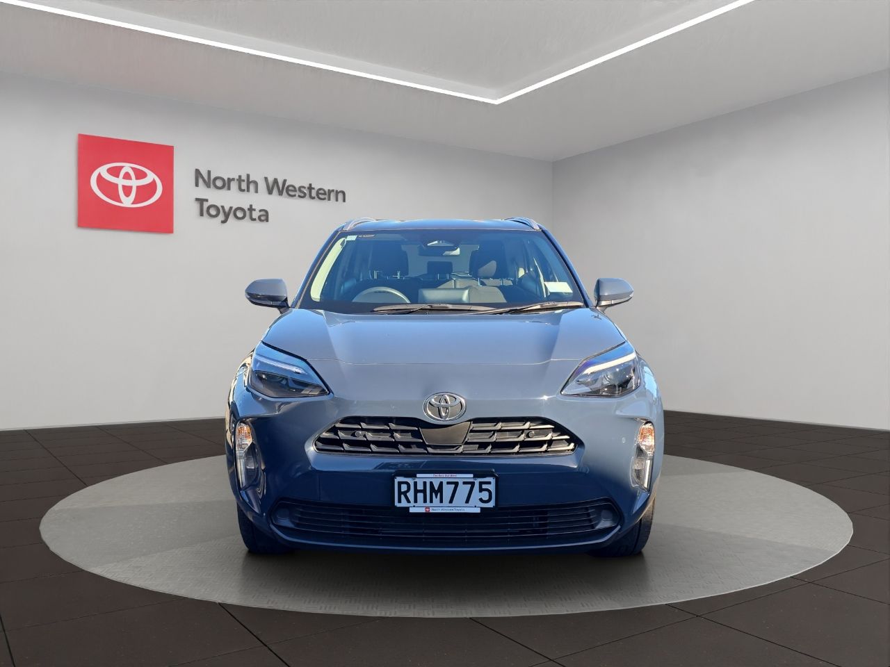 Vehicle image 2